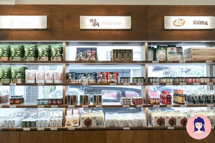 宜蘭羅東路邊商店08